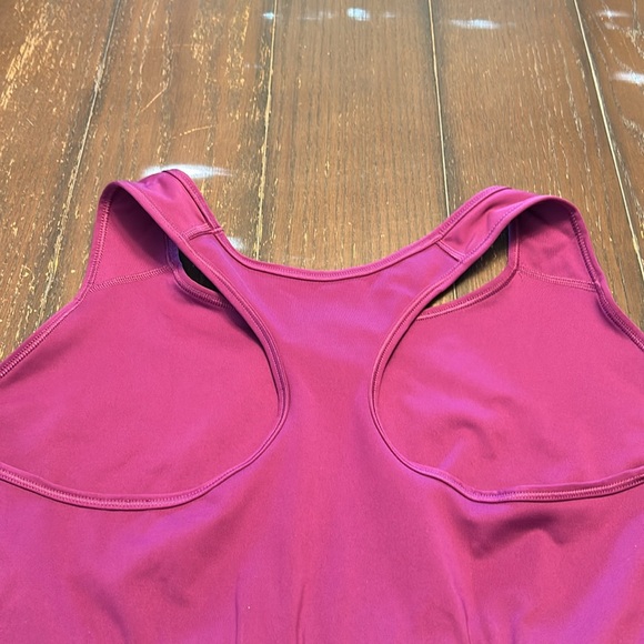 Nike Sports Bra.  3X.  Magenta with white Nike Swoosh Logo. - Picture 8 of 8